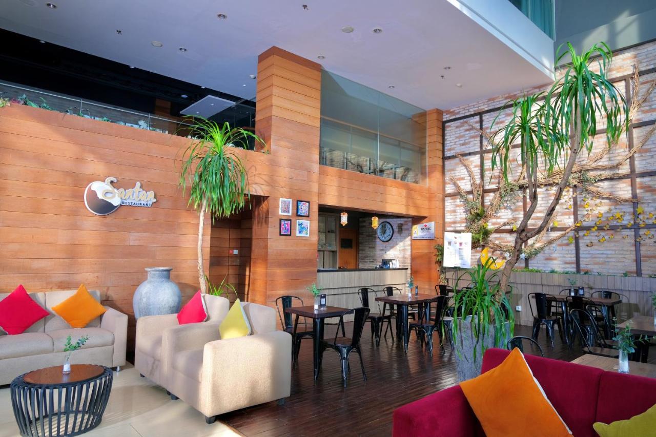 @hom Simpang Lima Hotel 3*